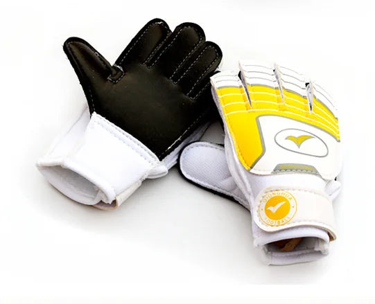 Kids Soccer goalkeeper gloves for Football