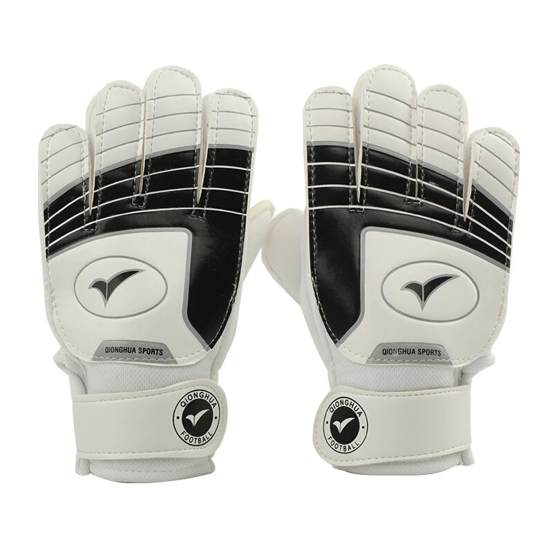 Kids Soccer goalkeeper gloves for Football